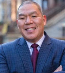 Len Kamdang headshot